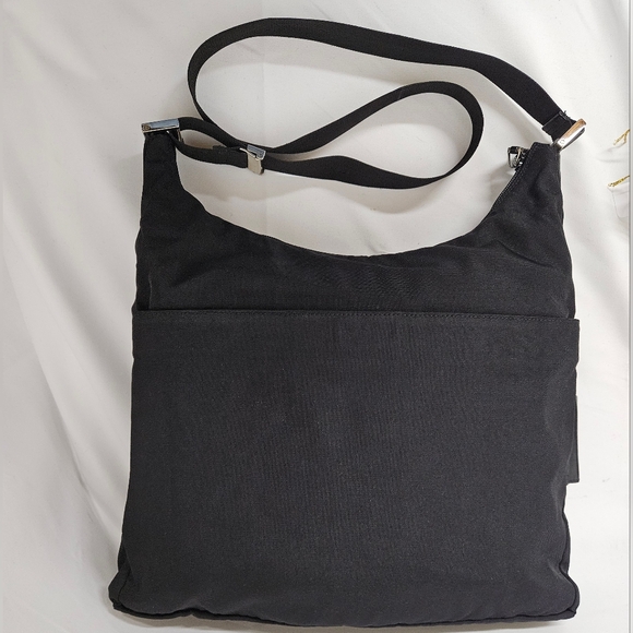 Gucci Crossbody Messenger Bag In Black Nylon And Leather With Silver Accents - Picture 3 of 15